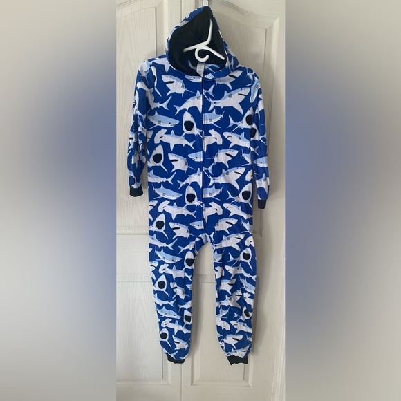 One piece footless Pajamas boys Swimming Sharks - Picture 1 of 3